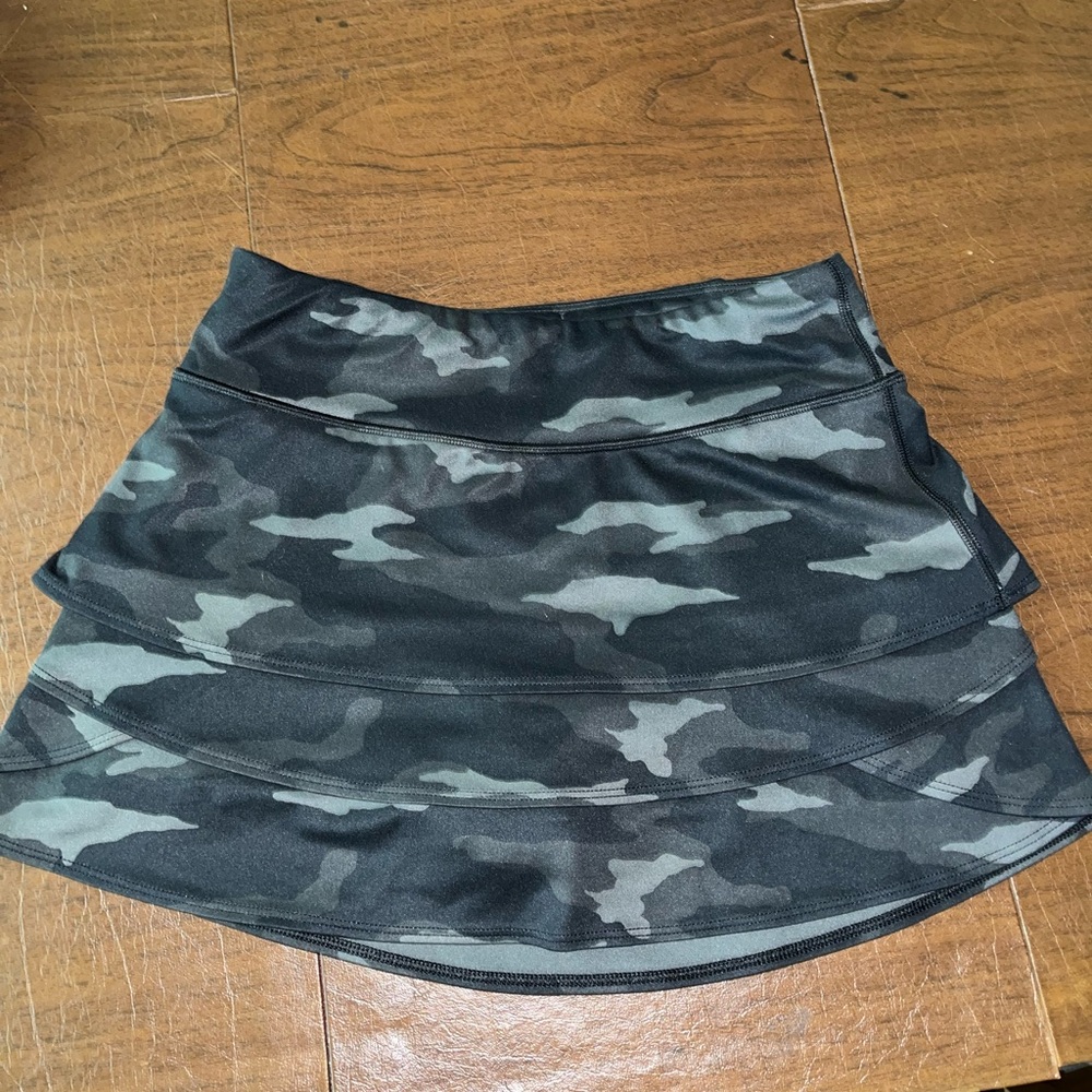 Athleta tennis skirt